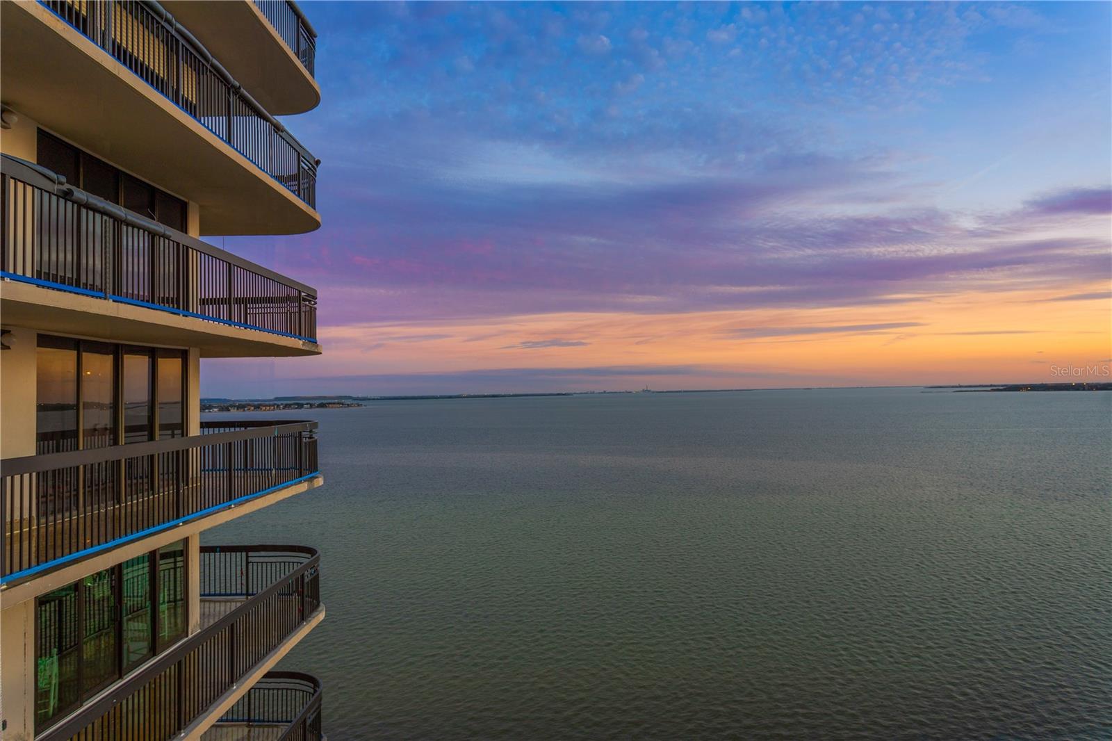 Image 32 of 65 For 2413 Bayshore Boulevard 1504