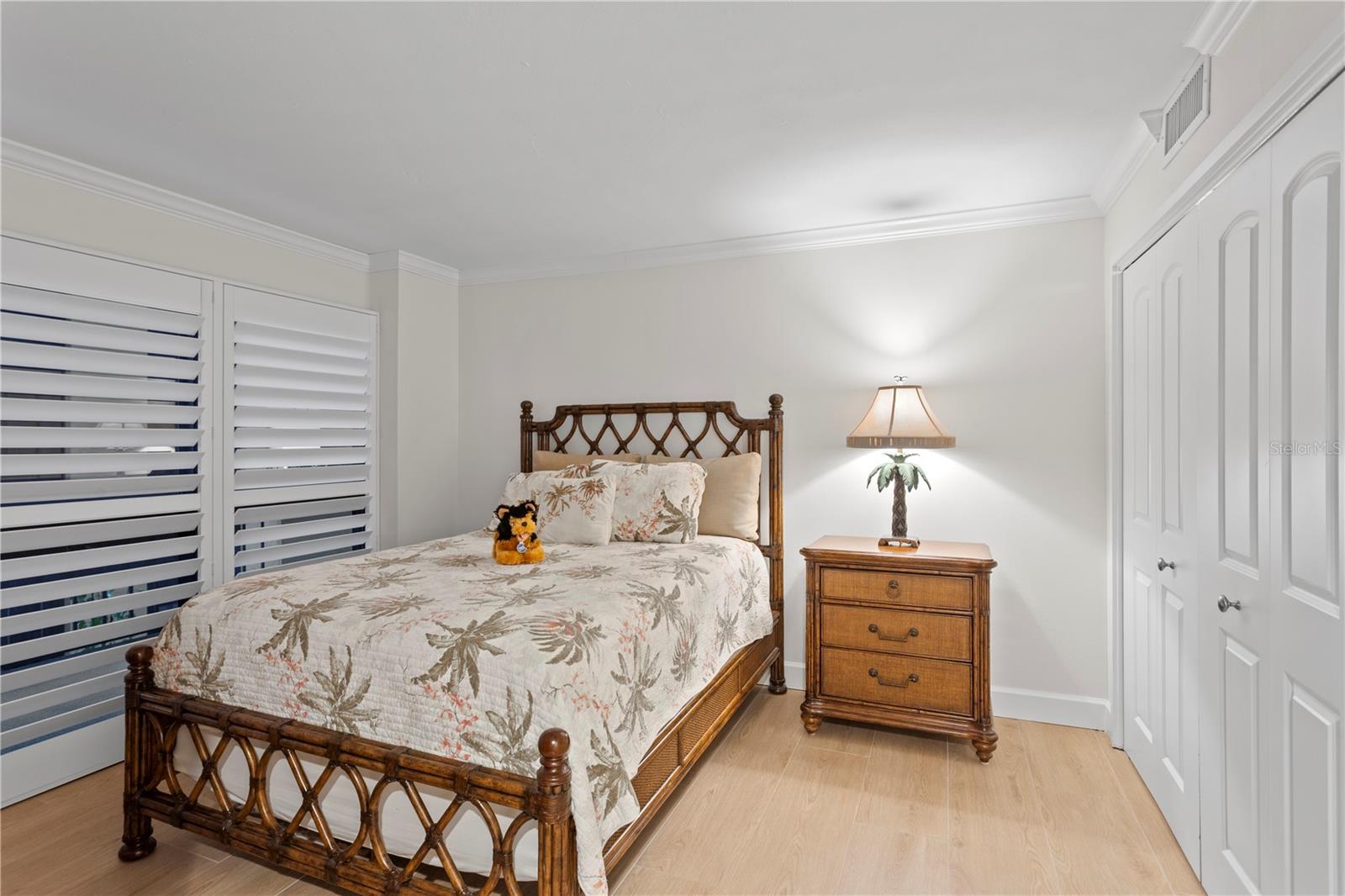 Image 39 of 65 For 2413 Bayshore Boulevard 1504