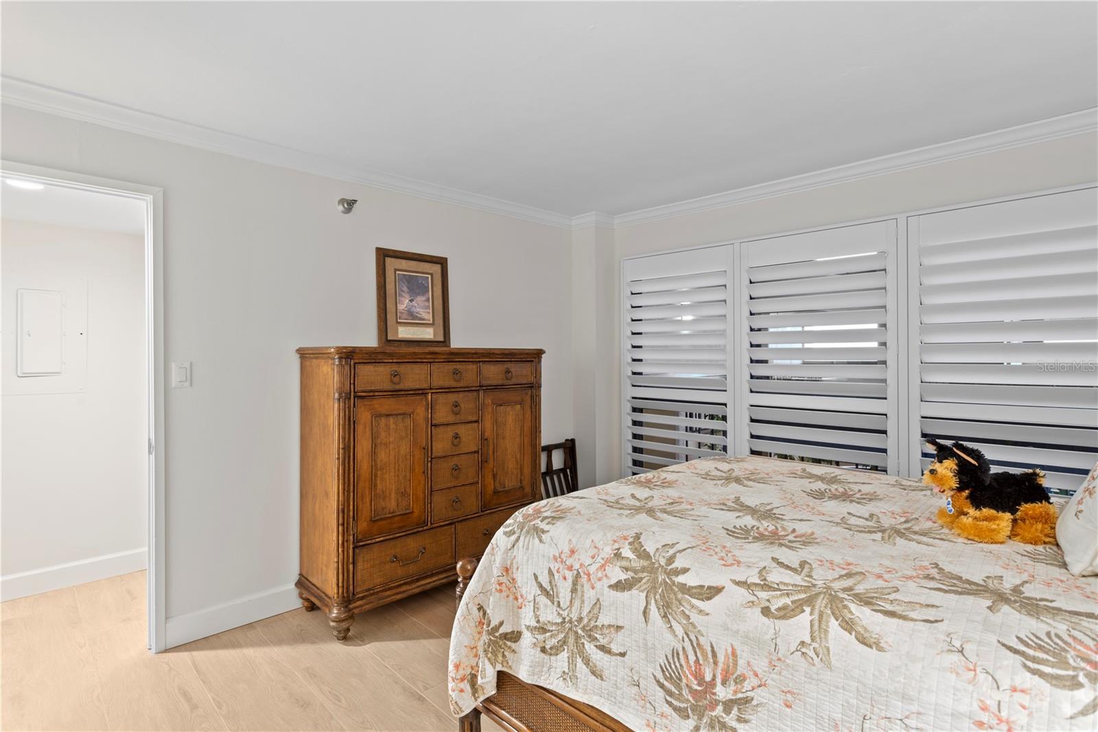 Image 40 of 65 For 2413 Bayshore Boulevard 1504
