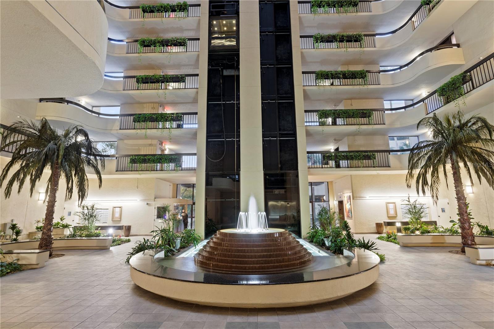 Image 53 of 65 For 2413 Bayshore Boulevard 1504