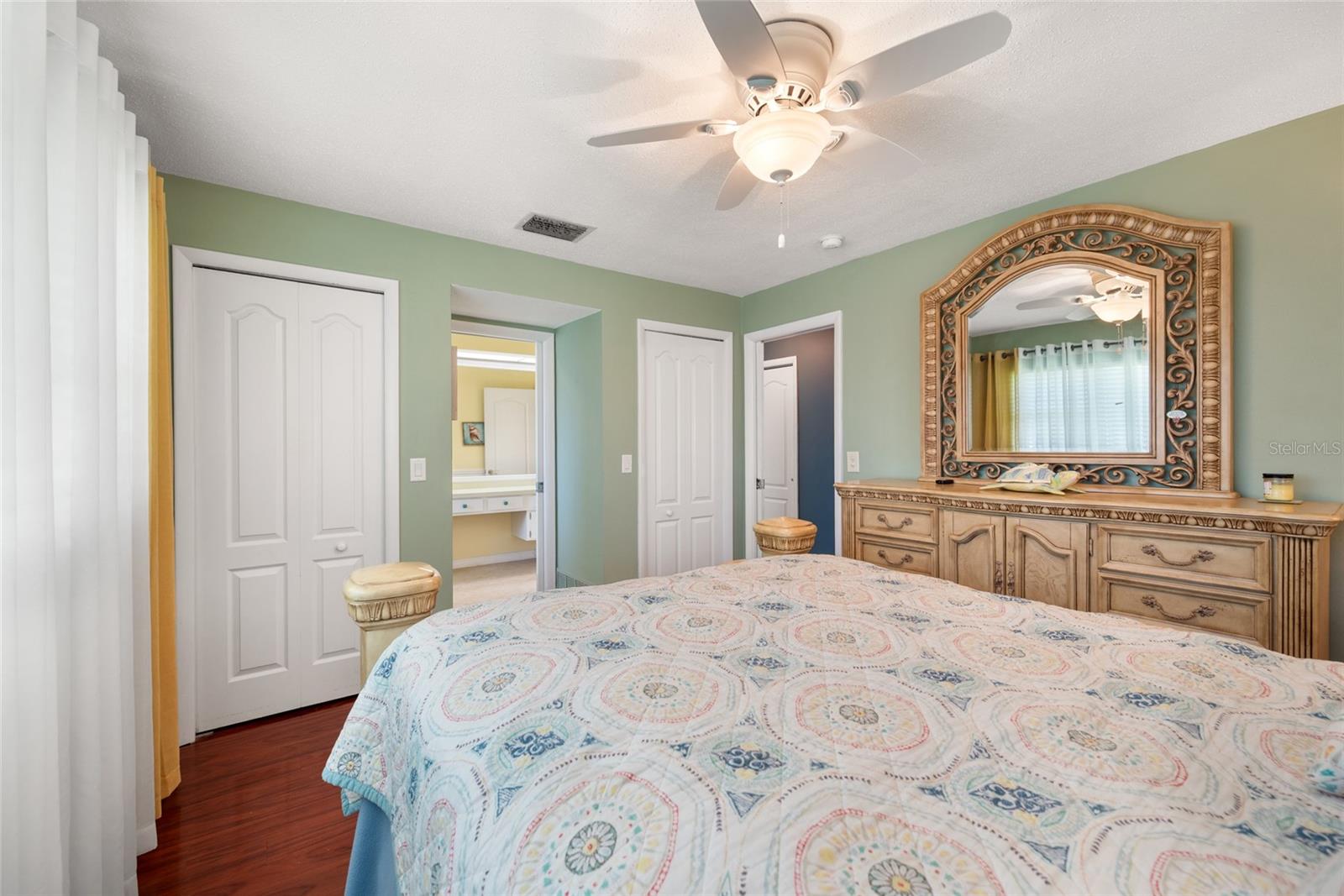 Image 27 of 42 For 5072 43rd Street S