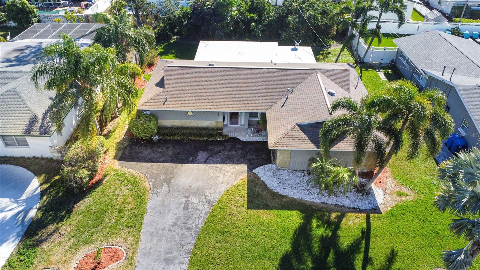 Image 4 of 42 For 5072 43rd Street S