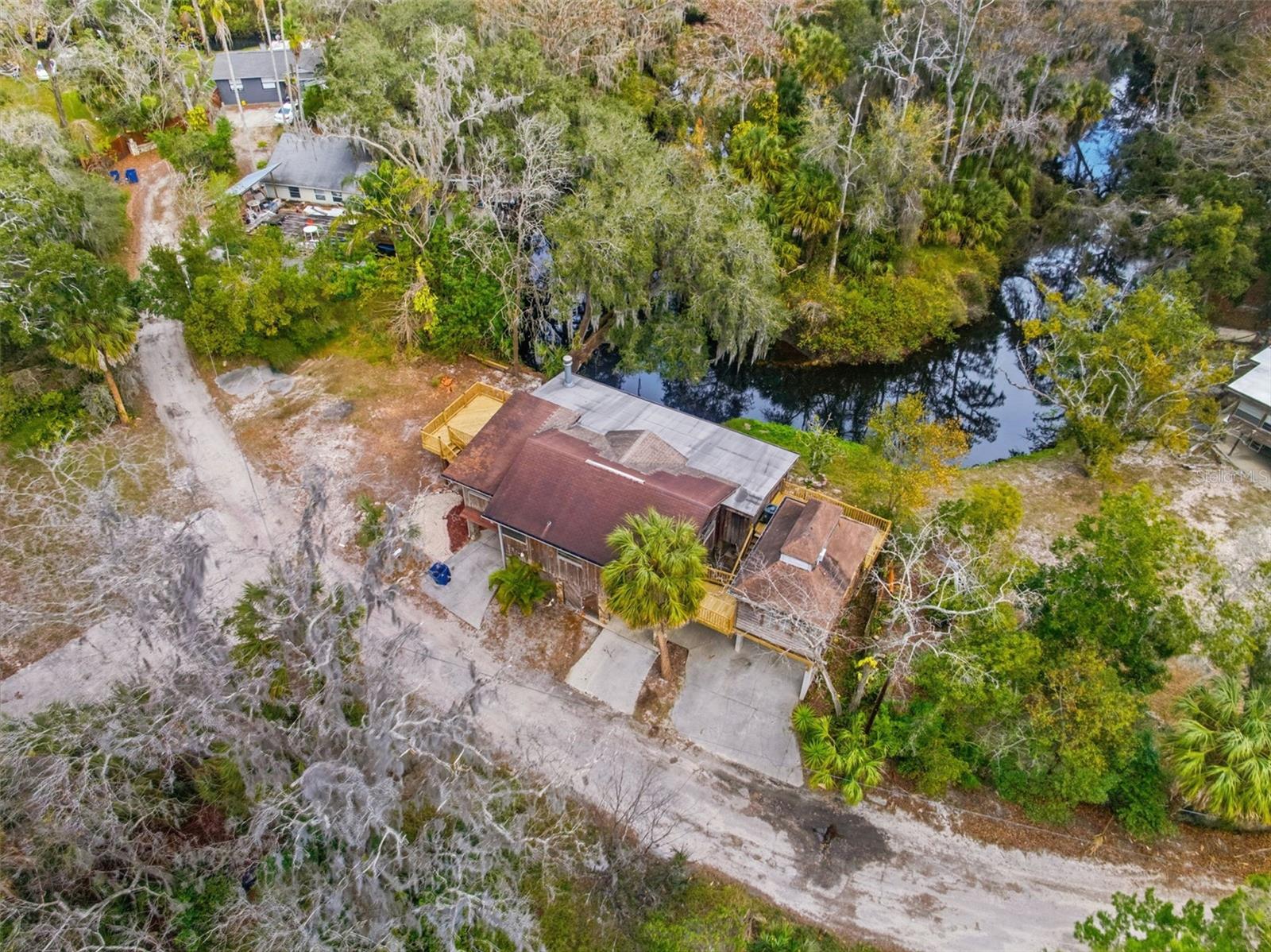 Image 31 of 43 For 3315 Elfers Parkway