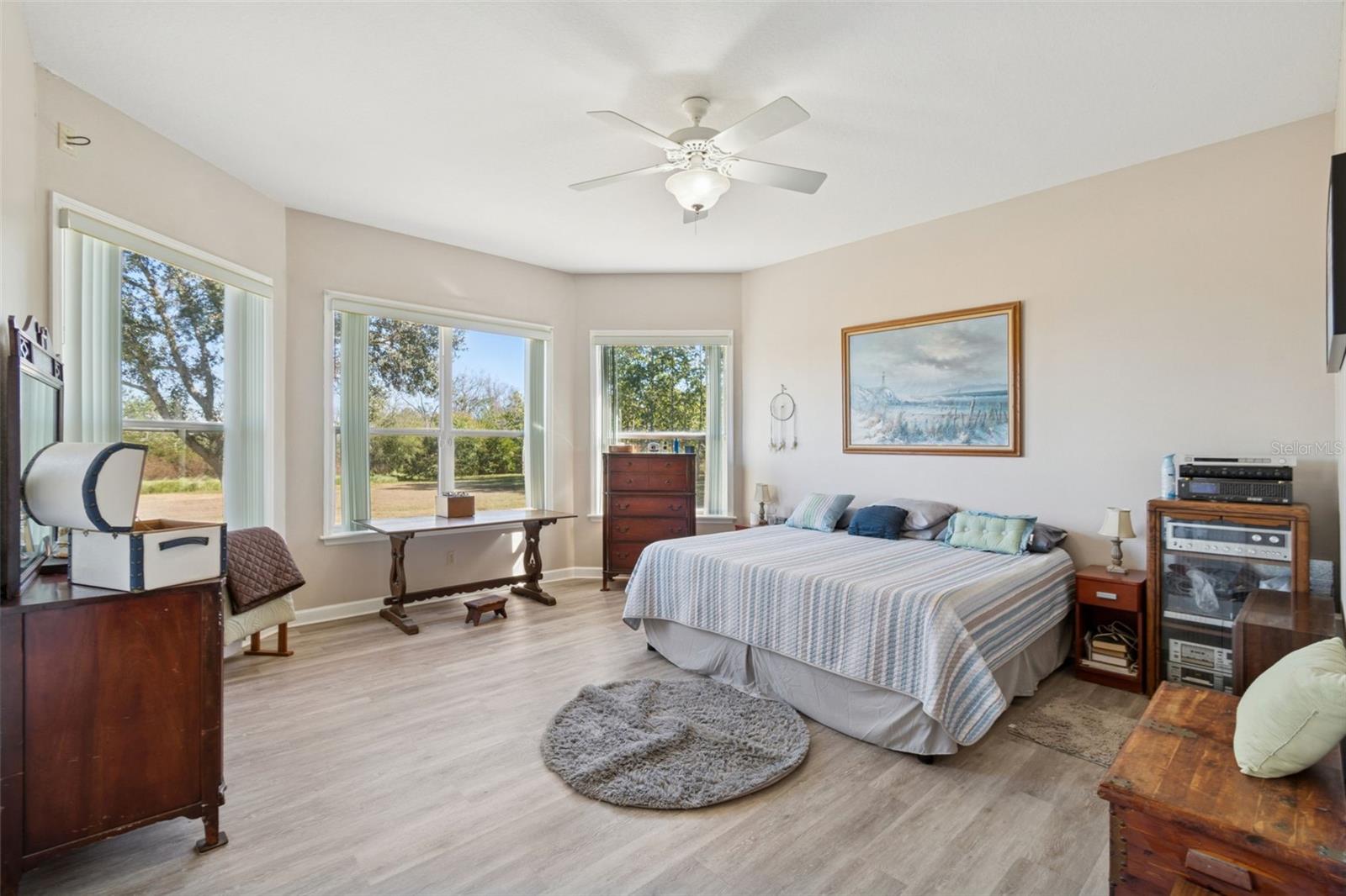 Image 18 of 67 For 2307 Cass Road