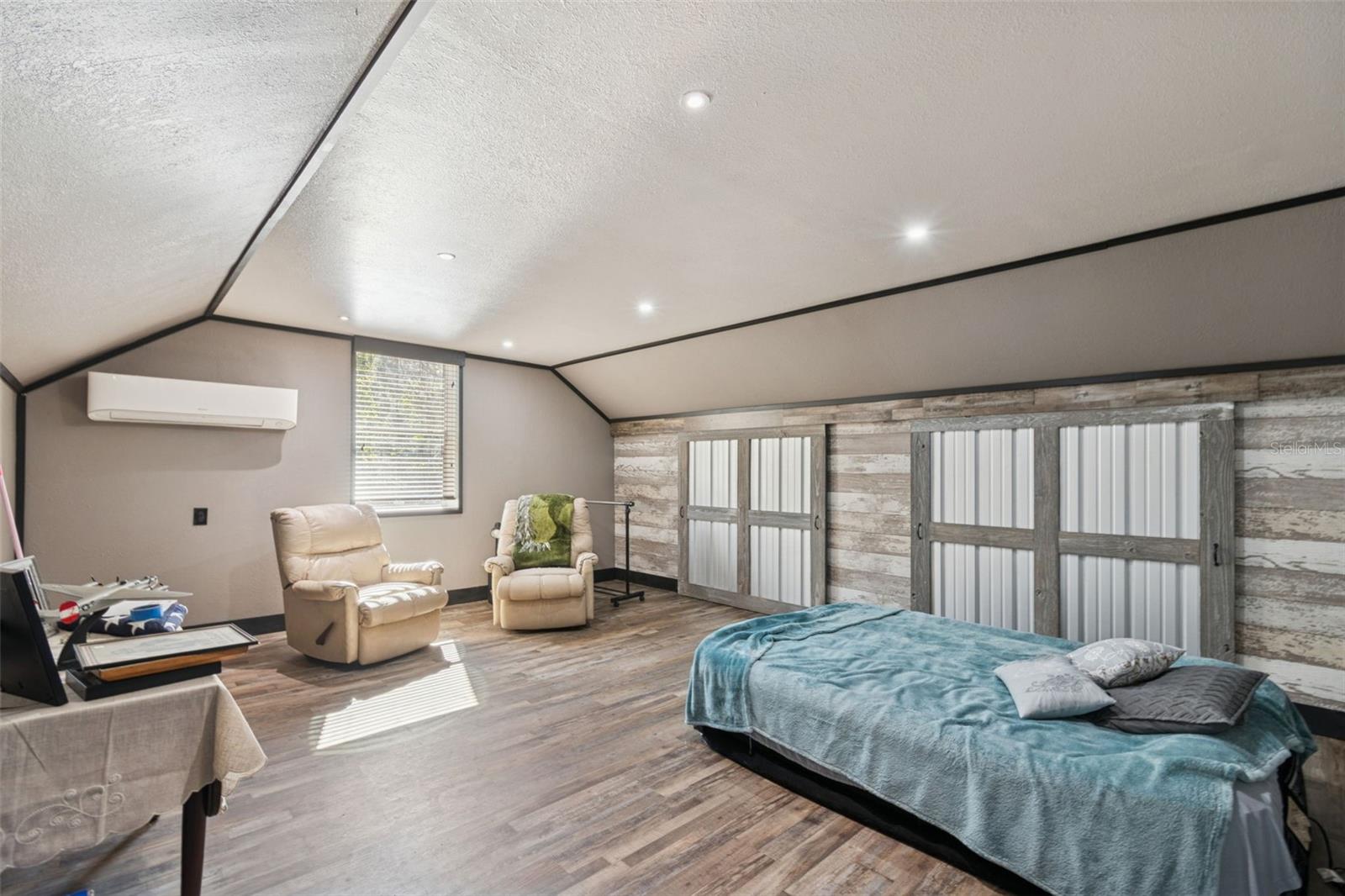 Image 8 of 67 For 2307 Cass Road