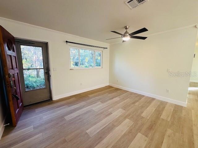 Image 10 of 27 For 1004 7th Street S