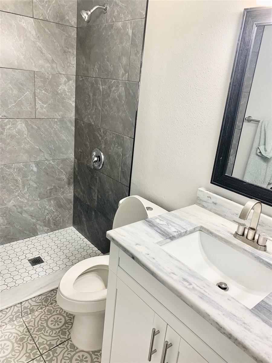 Image 2 of 27 For 4203 Yukon Street