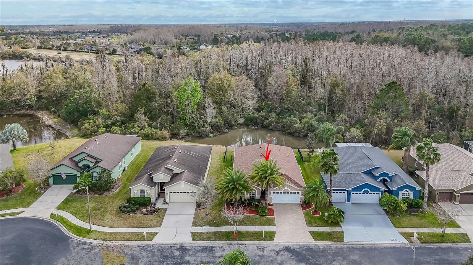 Listing photo id 0 for 31656 Marchester Drive