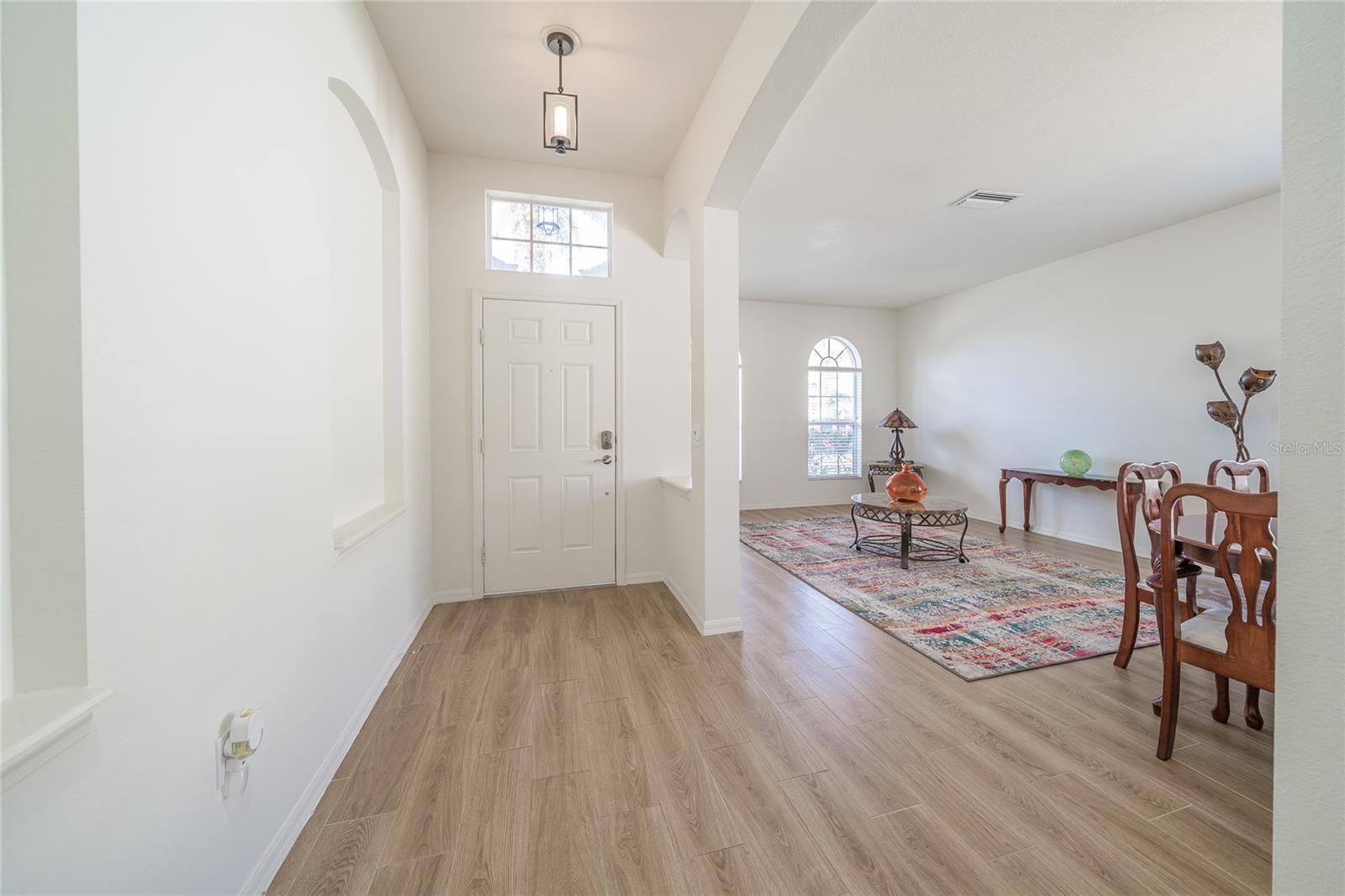 Listing photo id 18 for 31656 Marchester Drive