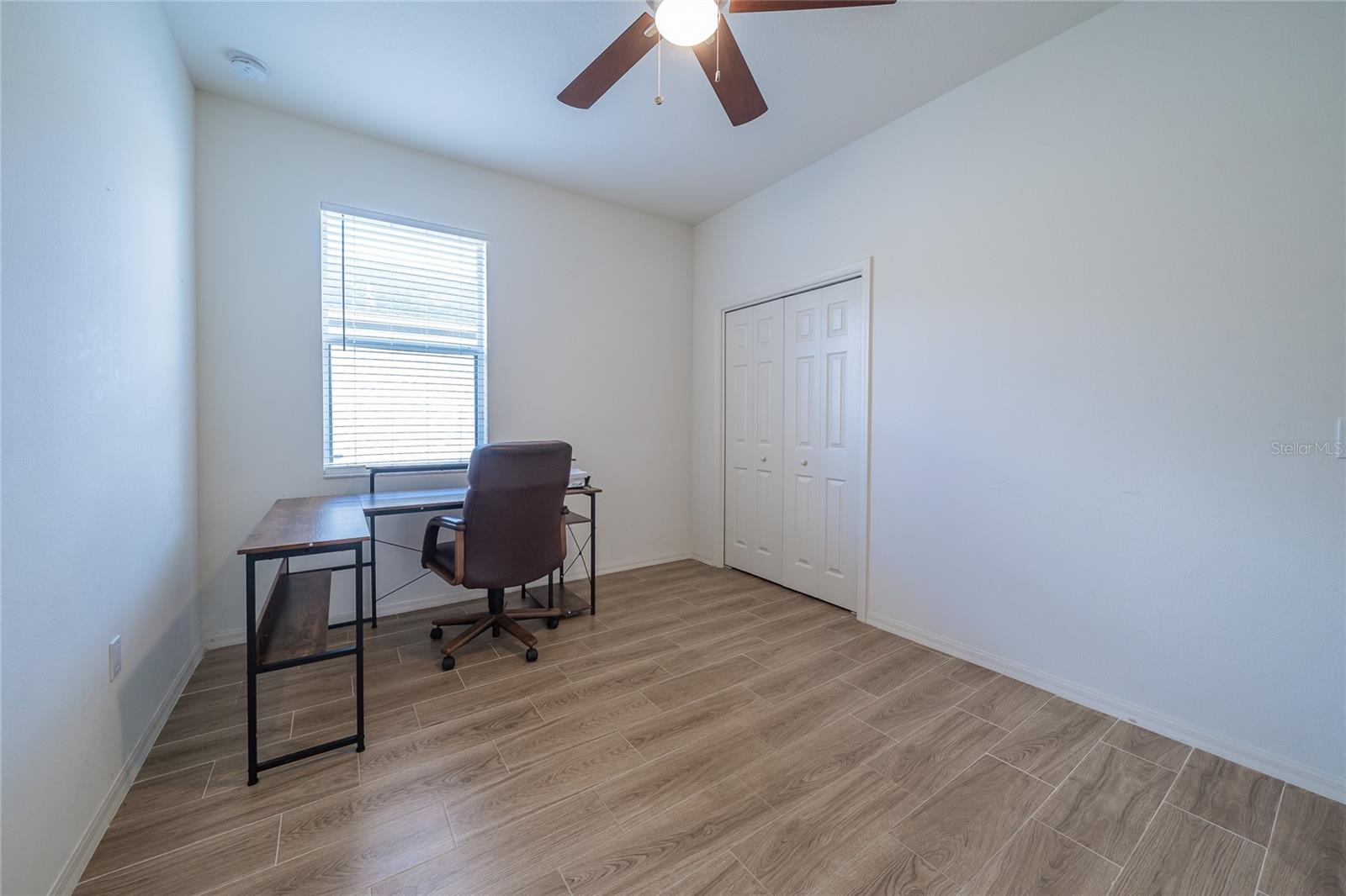 Listing photo id 28 for 31656 Marchester Drive