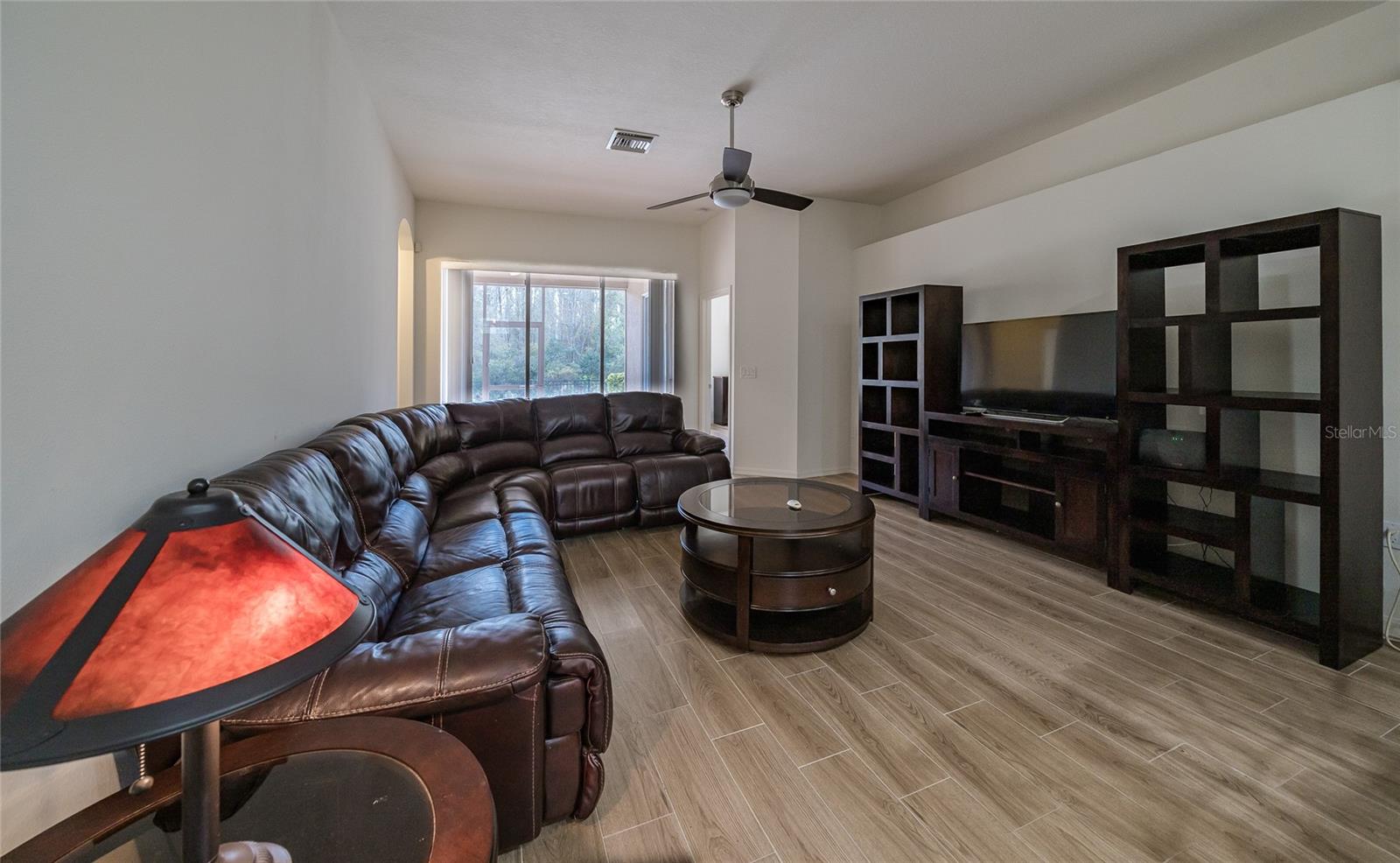 Listing photo id 32 for 31656 Marchester Drive