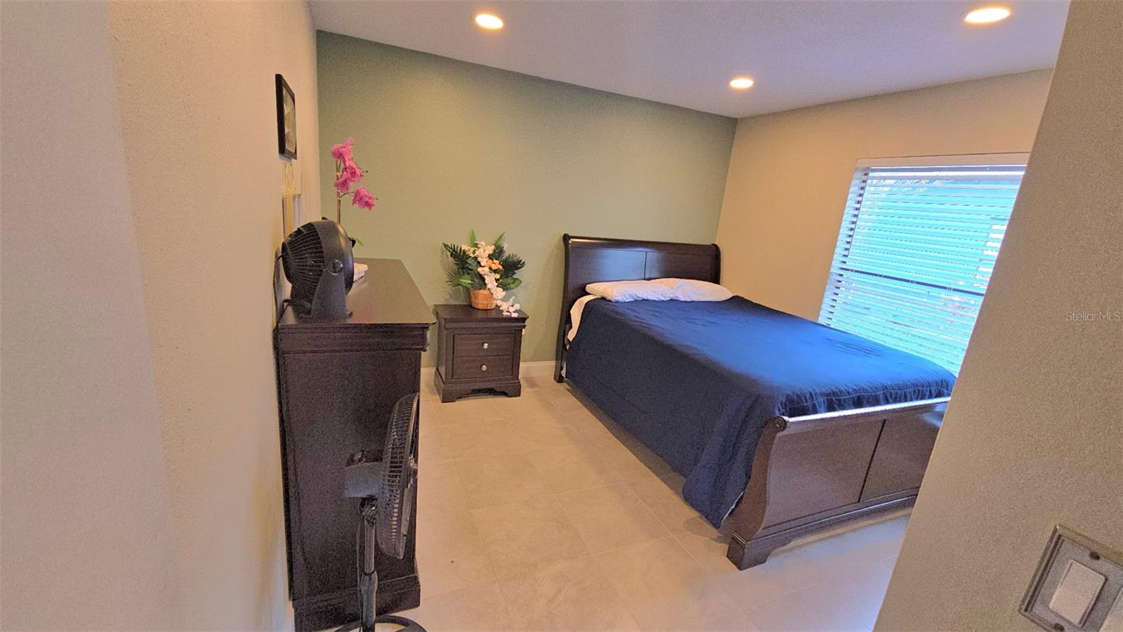 Image 16 of 24 For 12940 Prestwick Drive