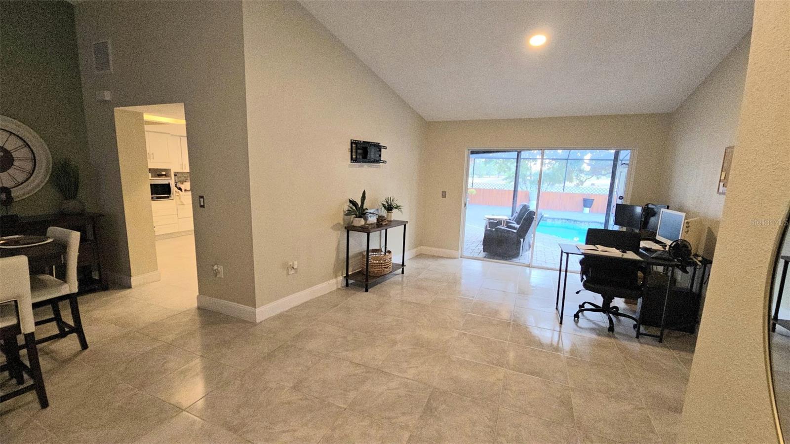 Image 9 of 24 For 12940 Prestwick Drive