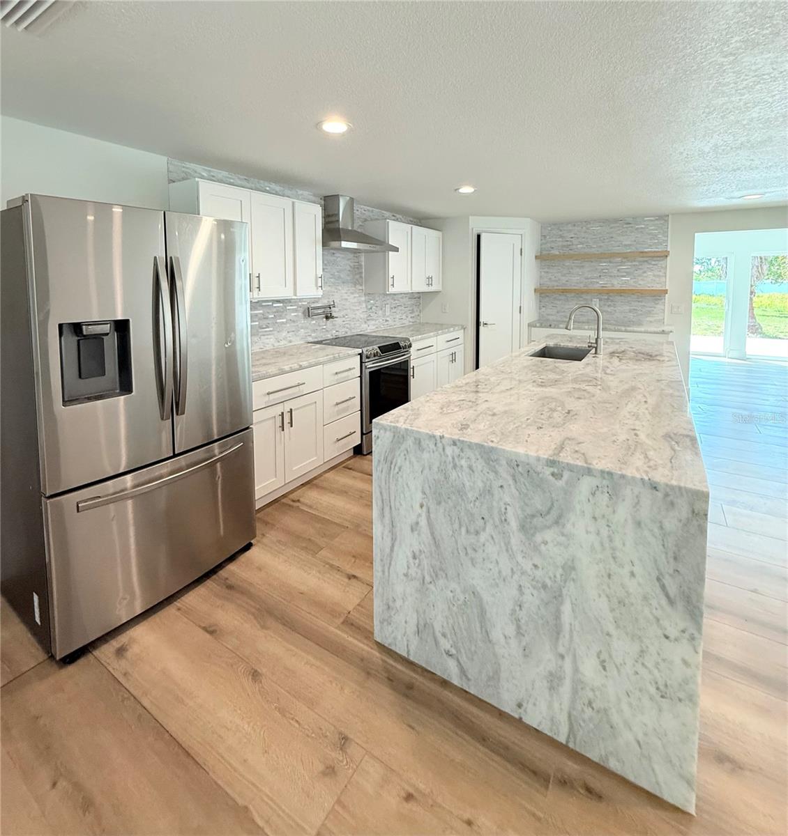 Image 11 of 23 For 1913 47th Street