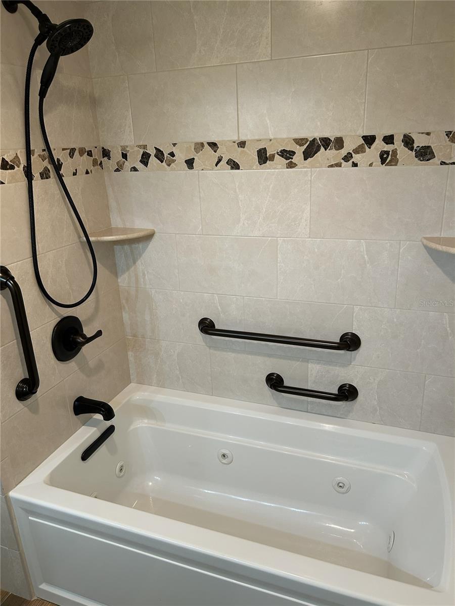 Image 36 of 88 For 8000 Sailboat Key Boulevard S 304