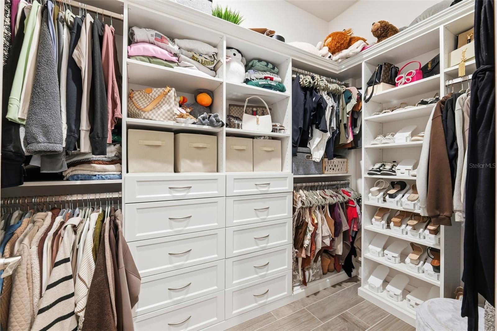 Image 39 of 85 For 8684 Sanders Tree Loop