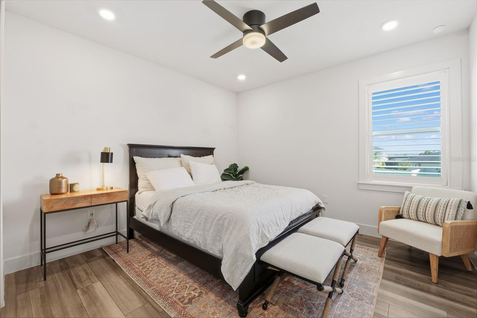 Image 41 of 85 For 8684 Sanders Tree Loop