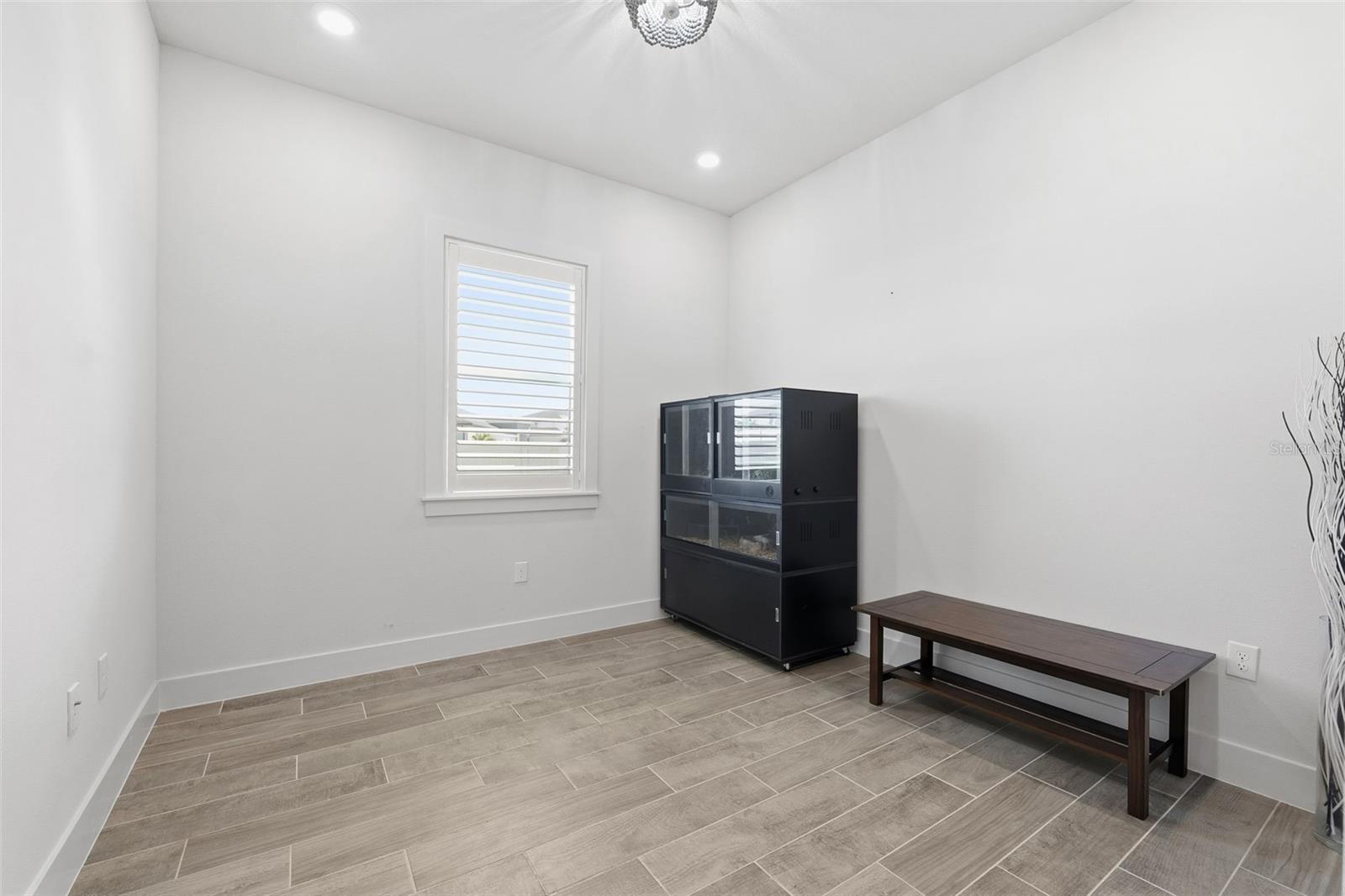 Image 56 of 85 For 8684 Sanders Tree Loop