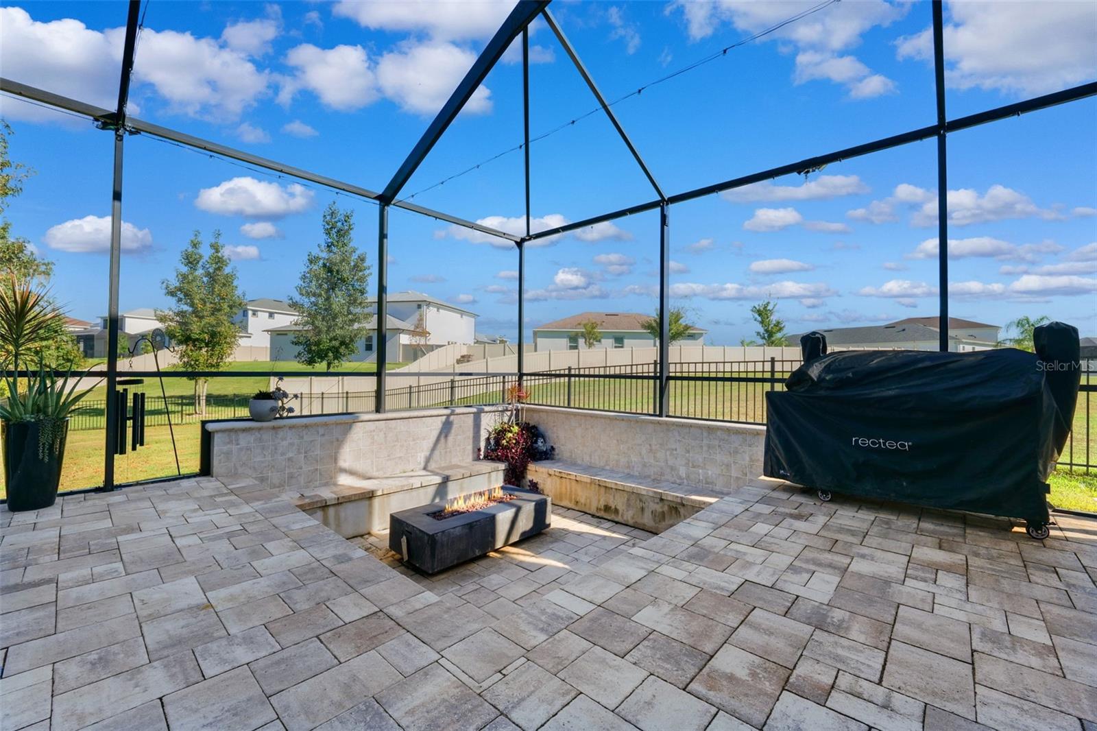 Image 69 of 85 For 8684 Sanders Tree Loop