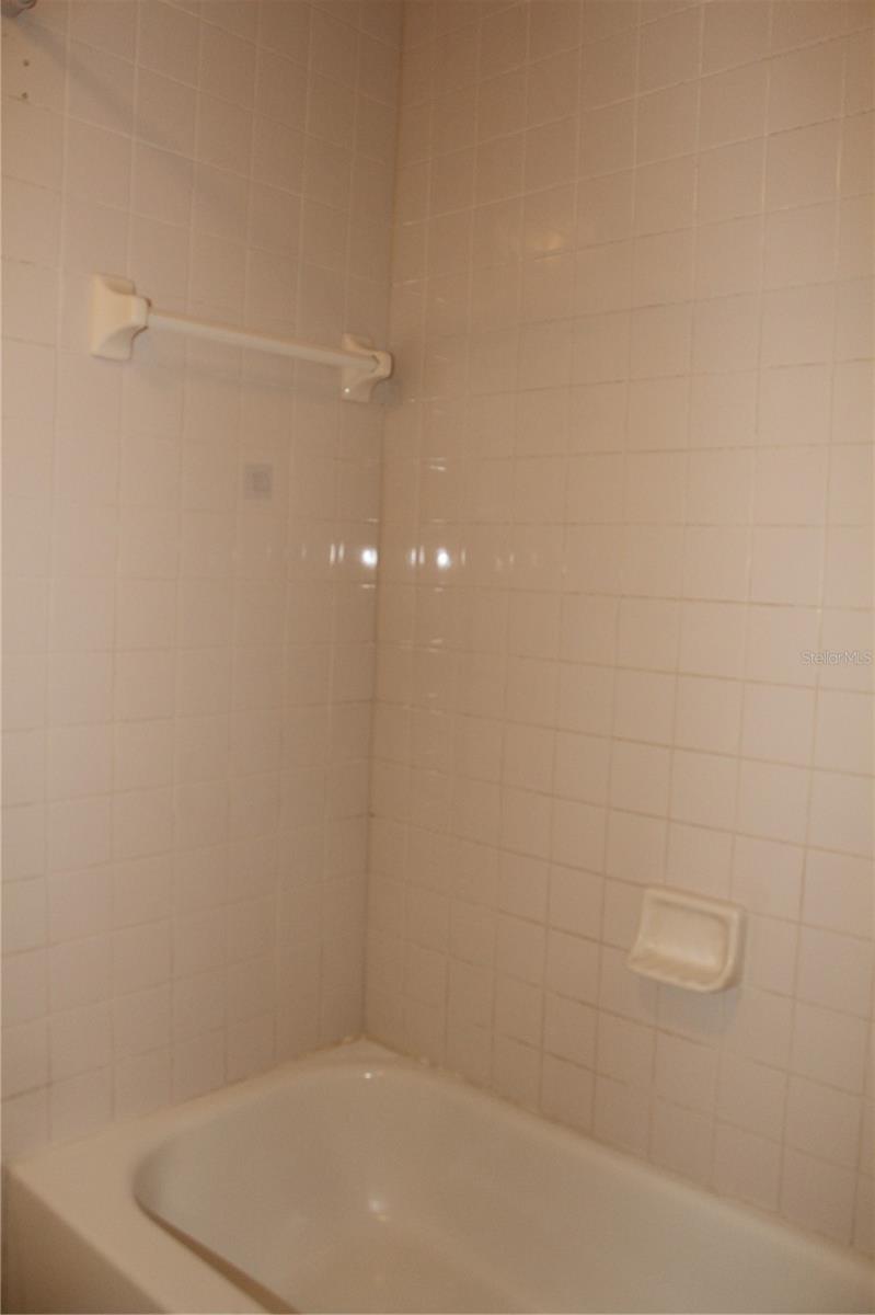 Image 21 of 32 For 3607 Idlewild Avenue 302