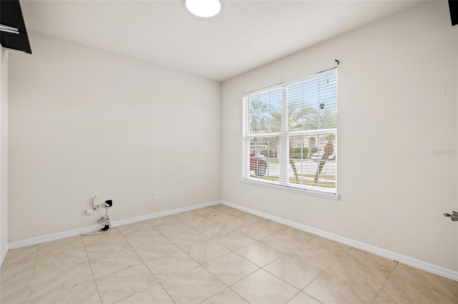 Image 12 of 43 For 12208 Morgans Bluff Place