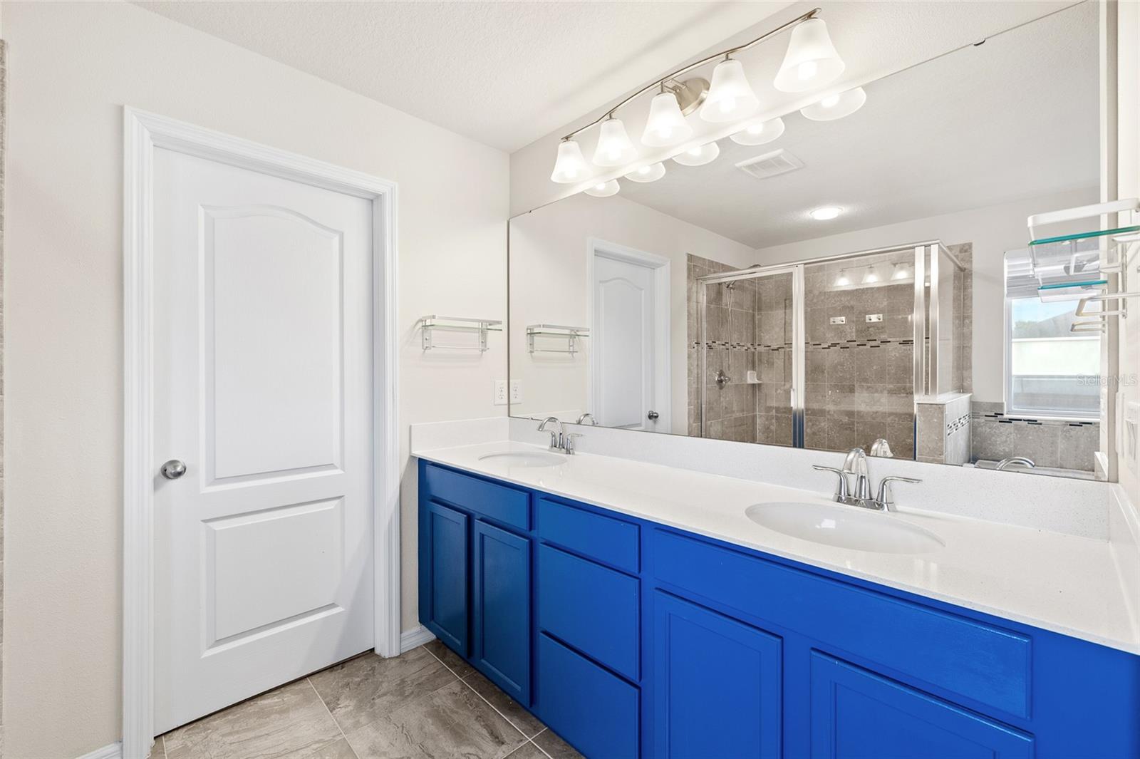 Image 23 of 43 For 12208 Morgans Bluff Place