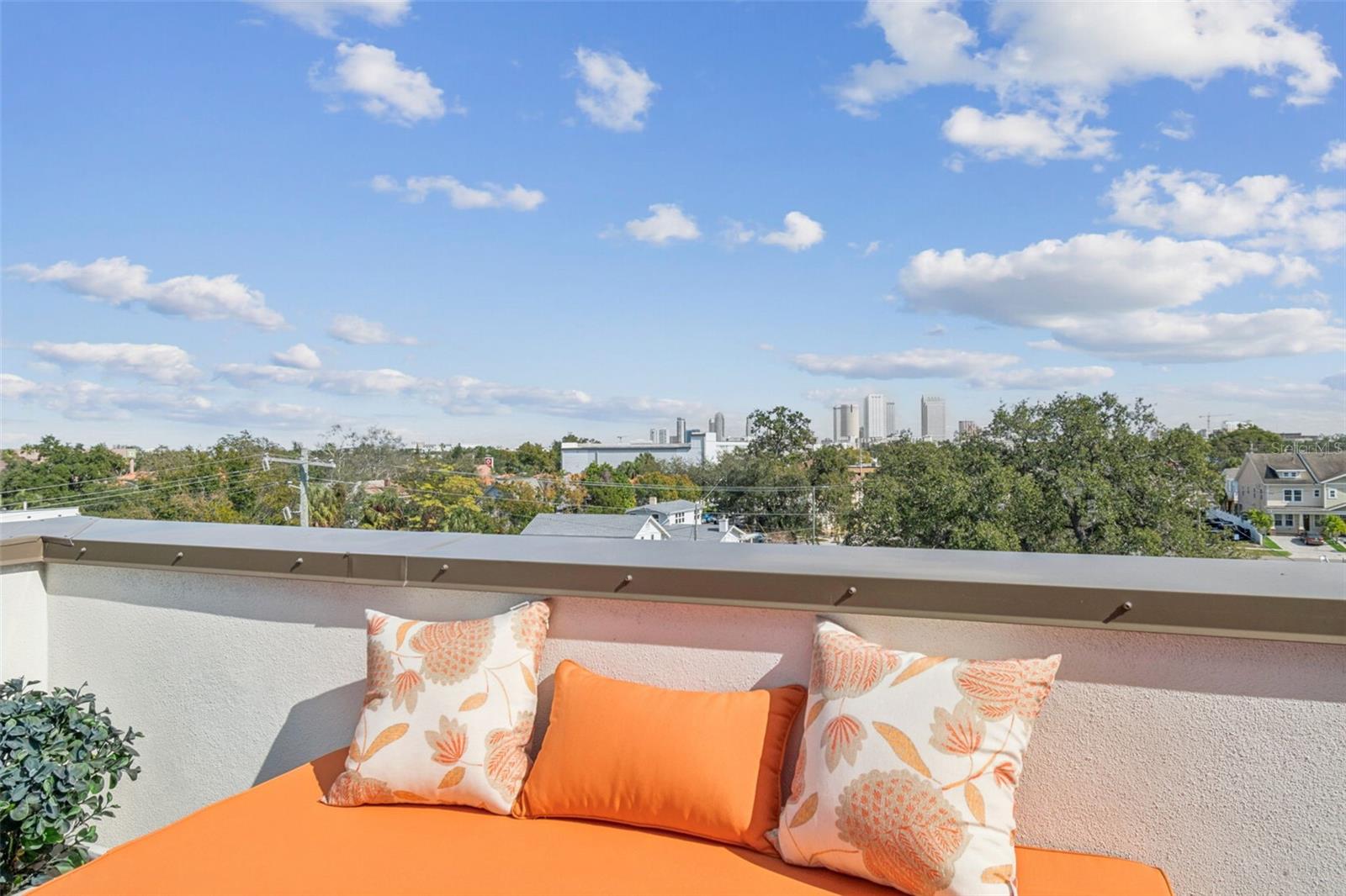 Image 26 of 99 For 2506 Cleveland Street 1