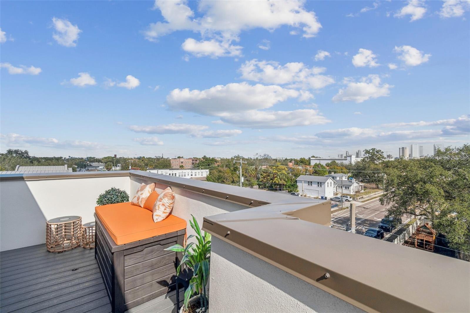 Image 27 of 99 For 2506 Cleveland Street 1