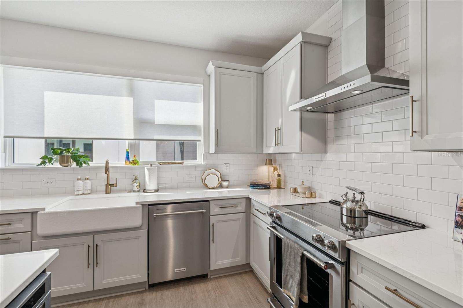 Image 76 of 99 For 2506 Cleveland Street 1