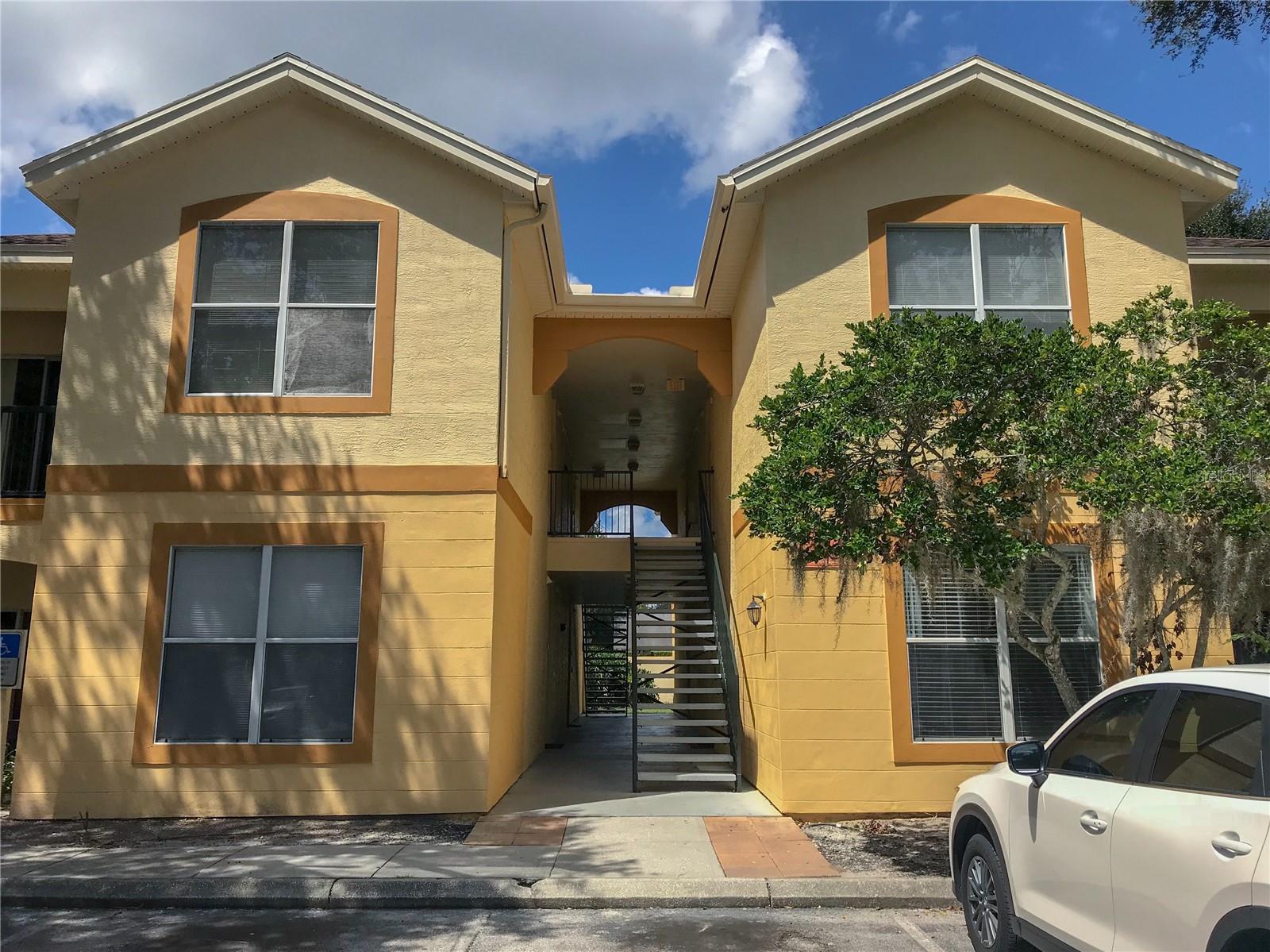 Details for 5621 Pinnacle Heights Circle 101, TAMPA, FL 33624