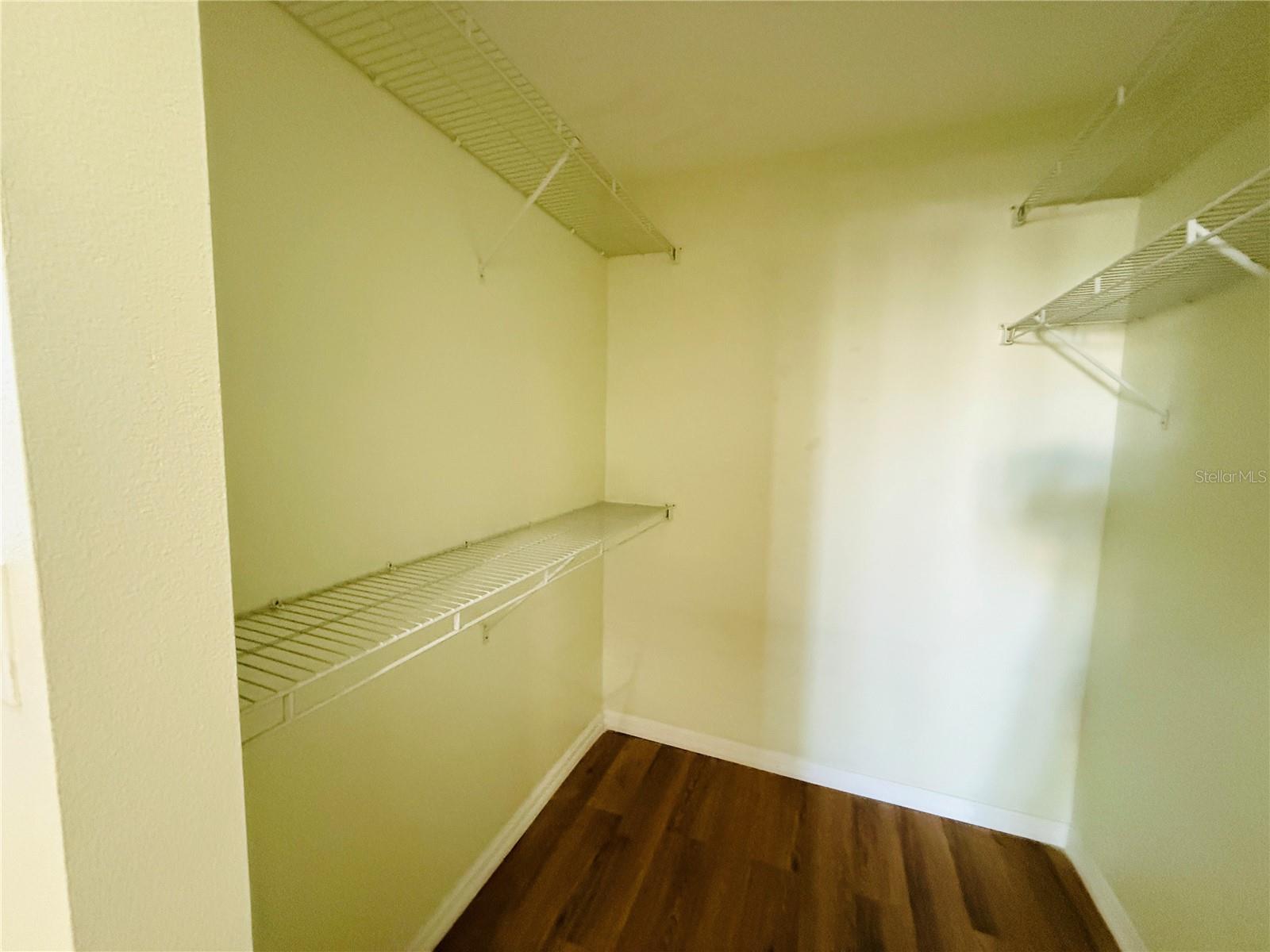 Image 14 of 23 For 5621 Pinnacle Heights Circle 101