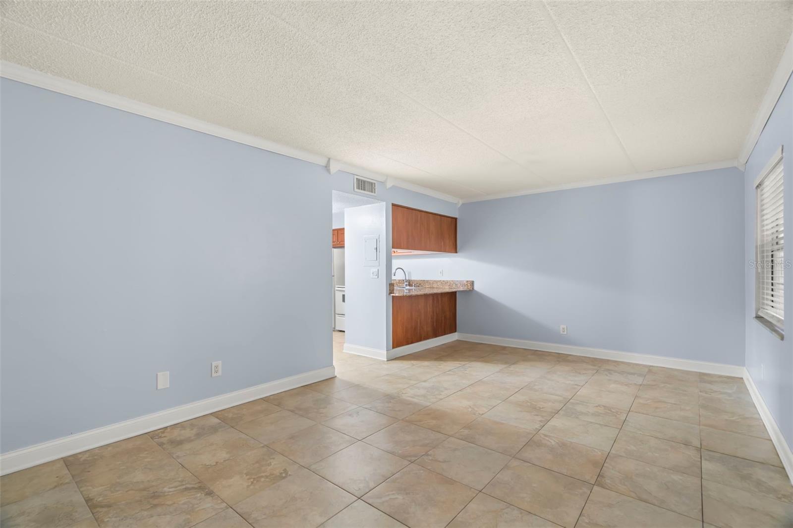 Image 11 of 21 For 120 Church Avenue 110