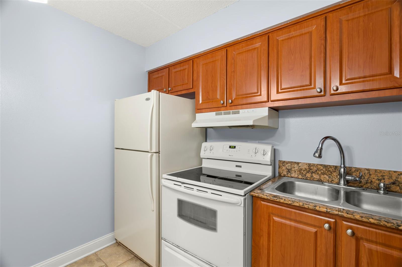 Image 14 of 21 For 120 Church Avenue 110