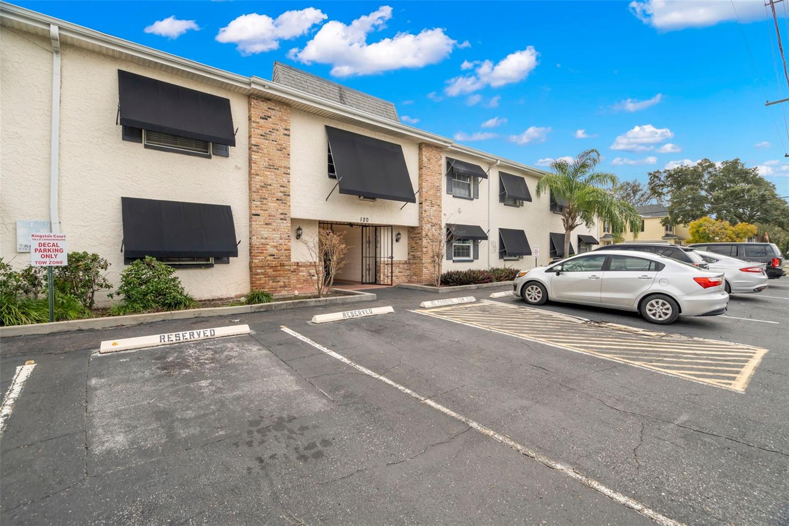 Image 3 of 21 For 120 Church Avenue 110