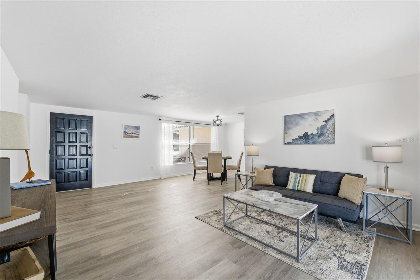 Image 12 of 44 For 2703 Dante Place