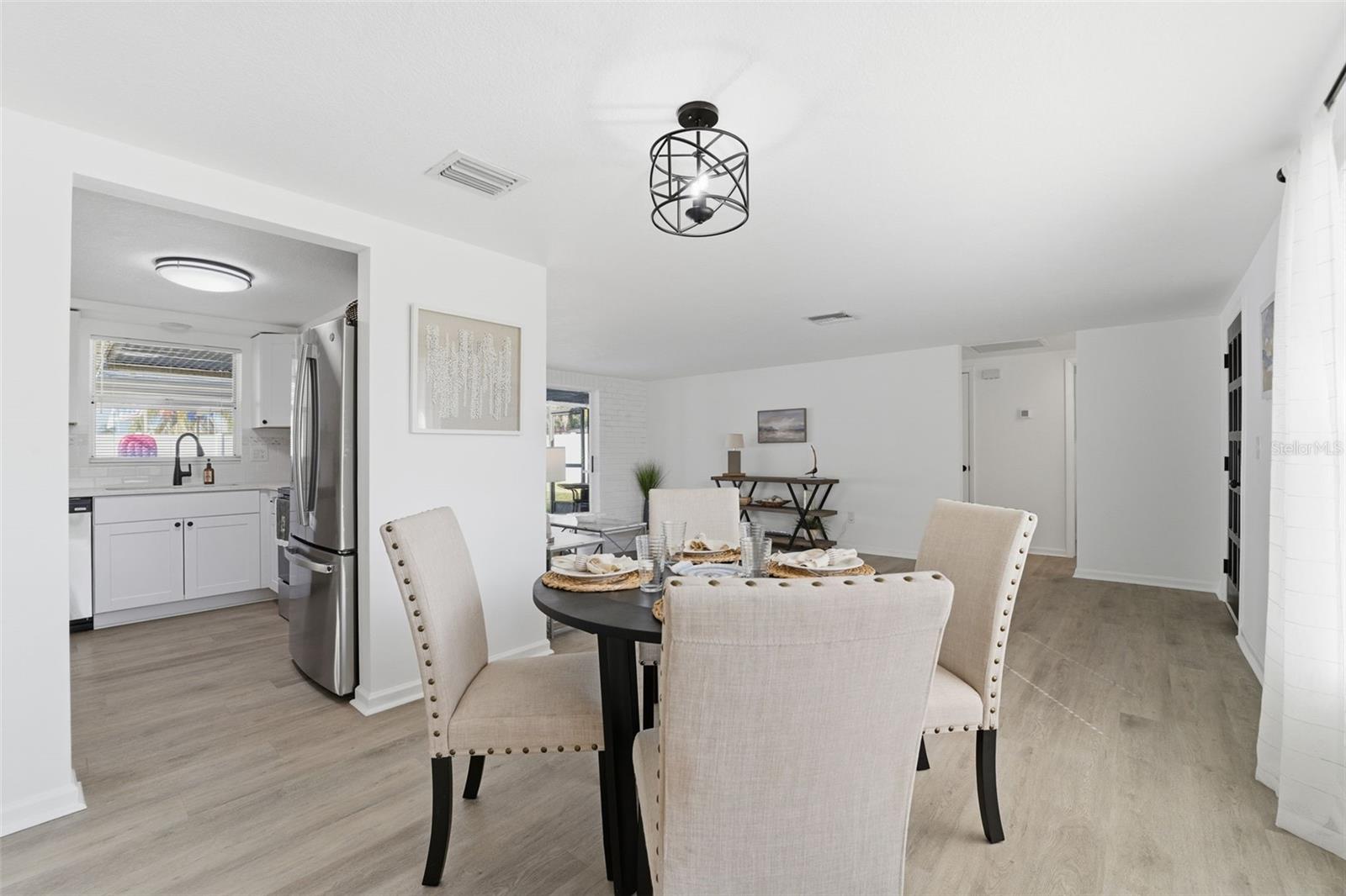 Image 13 of 44 For 2703 Dante Place