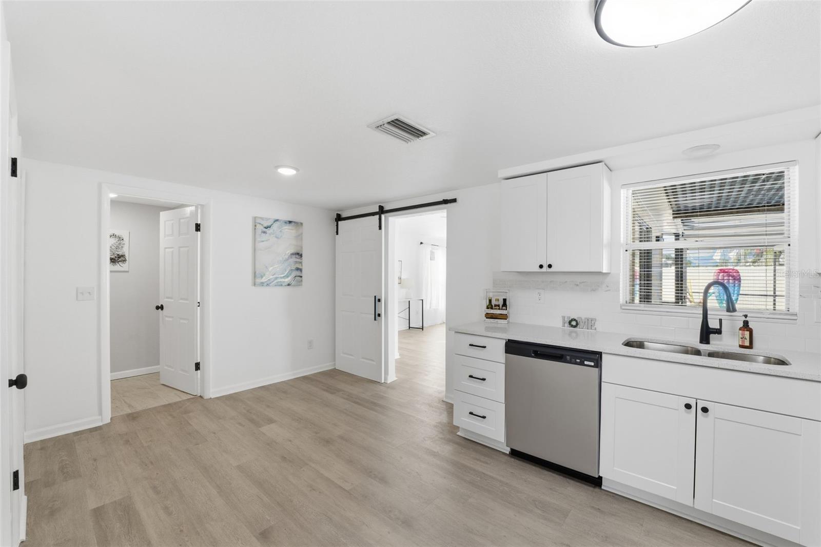 Image 15 of 44 For 2703 Dante Place