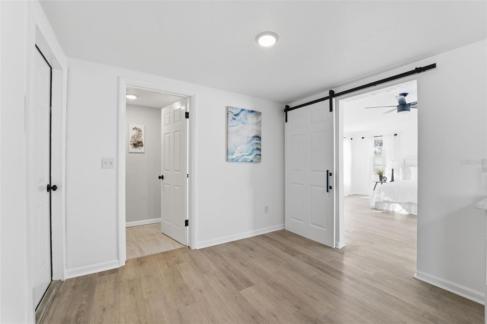 Image 19 of 44 For 2703 Dante Place