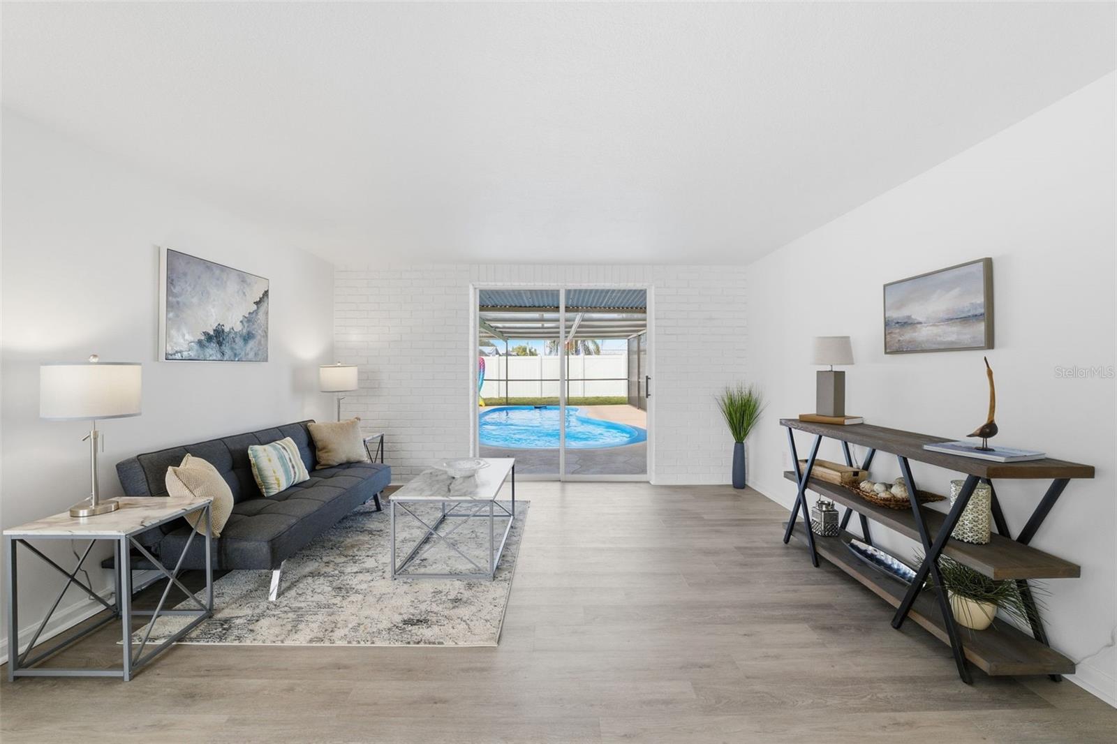 Image 5 of 44 For 2703 Dante Place