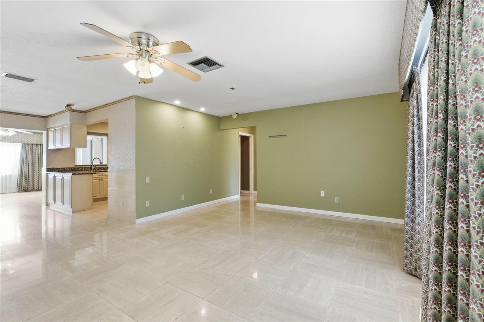 Image 4 of 46 For 8408 Annwood Road