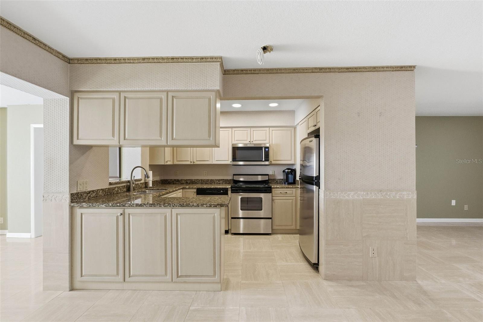 Image 8 of 46 For 8408 Annwood Road