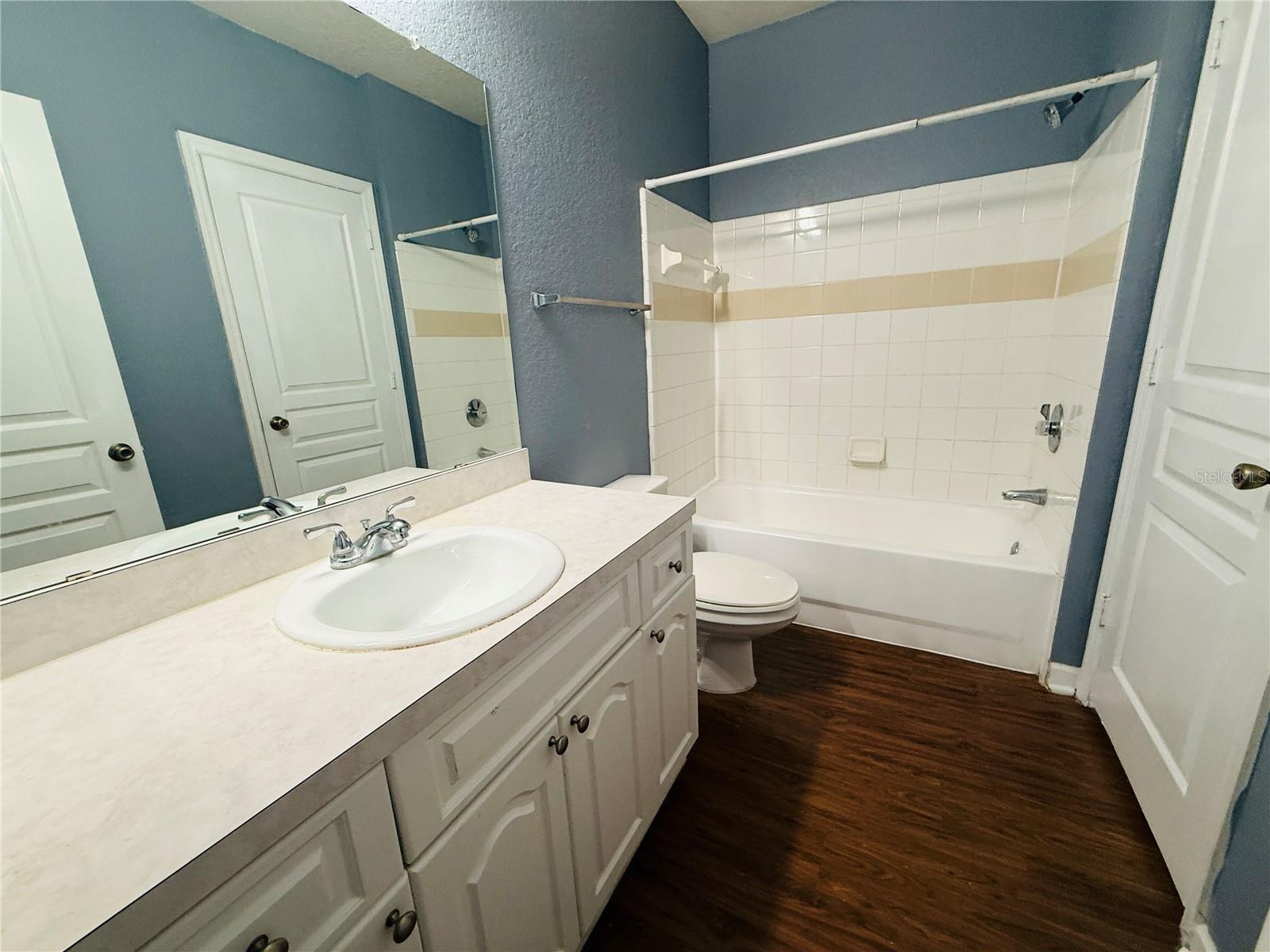 Image 20 of 23 For 17114 Carrington Park Drive 219