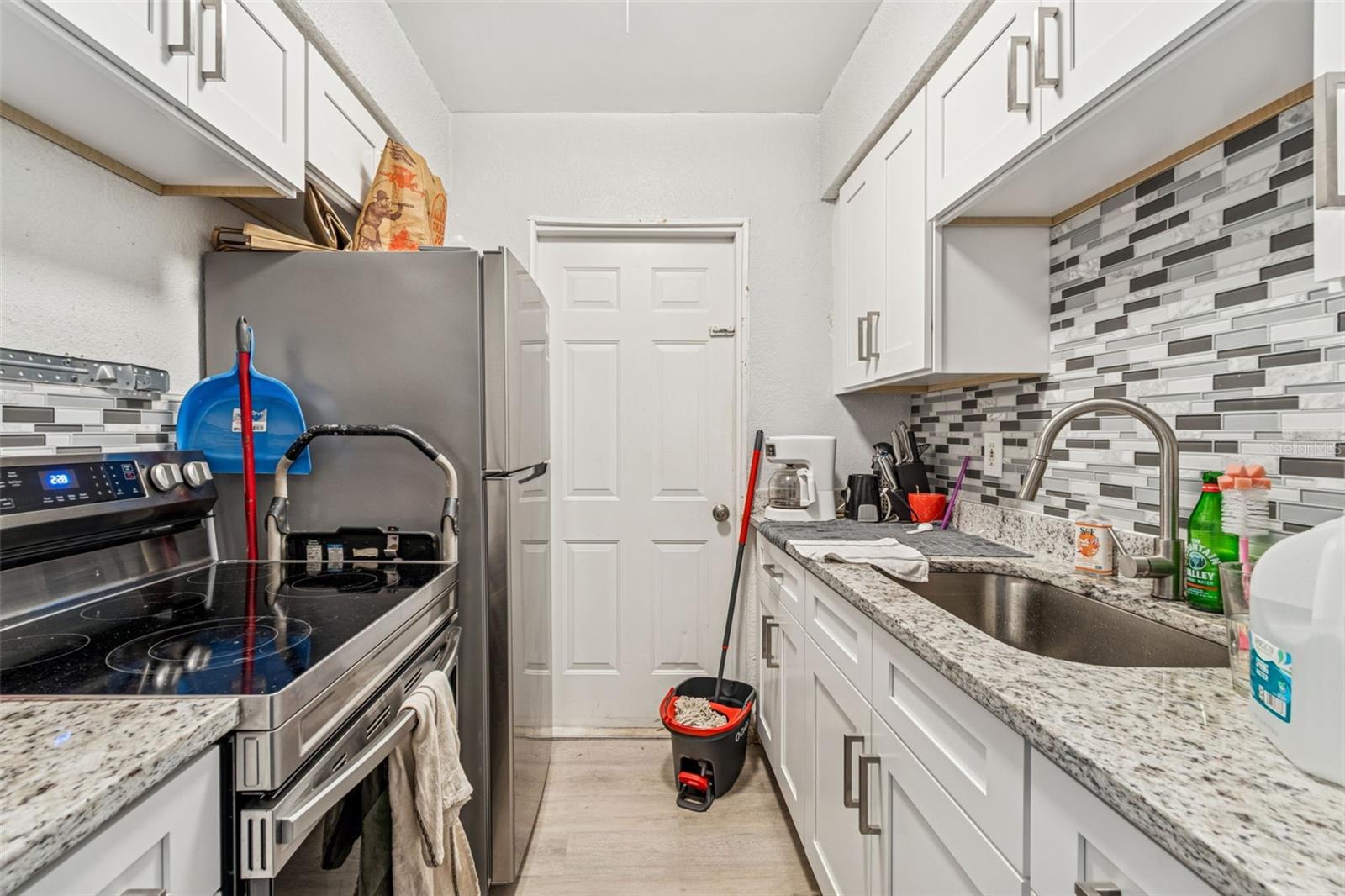 Image 14 of 30 For 610 16th Avenue S