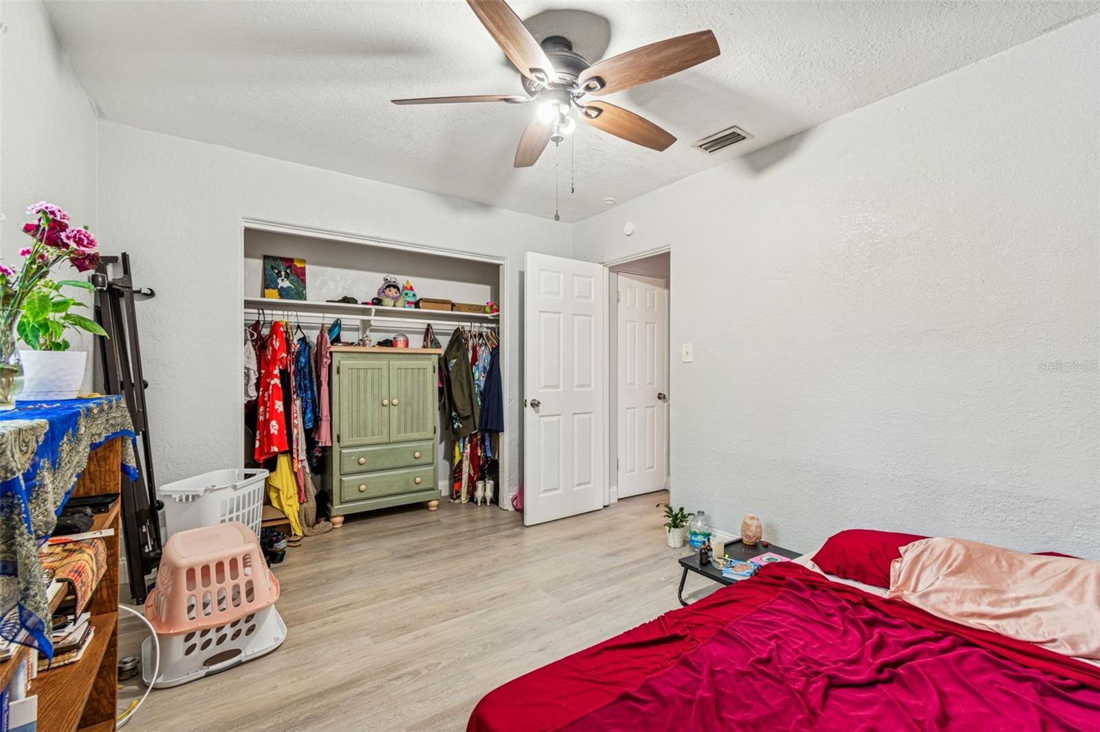 Image 21 of 30 For 610 16th Avenue S