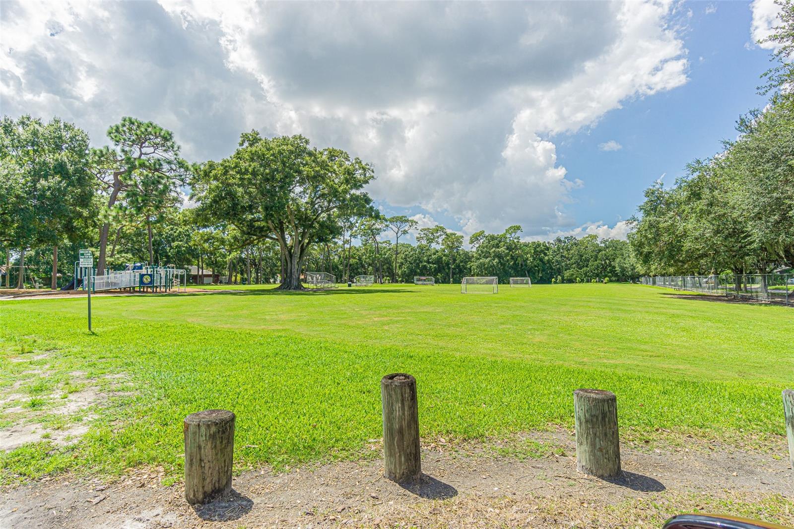 Image 26 of 29 For 701 Henry Avenue