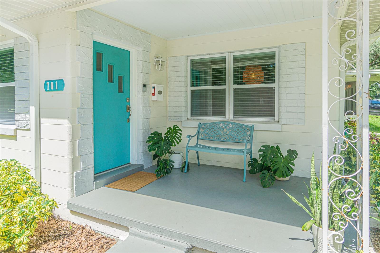 Image 3 of 29 For 701 Henry Avenue