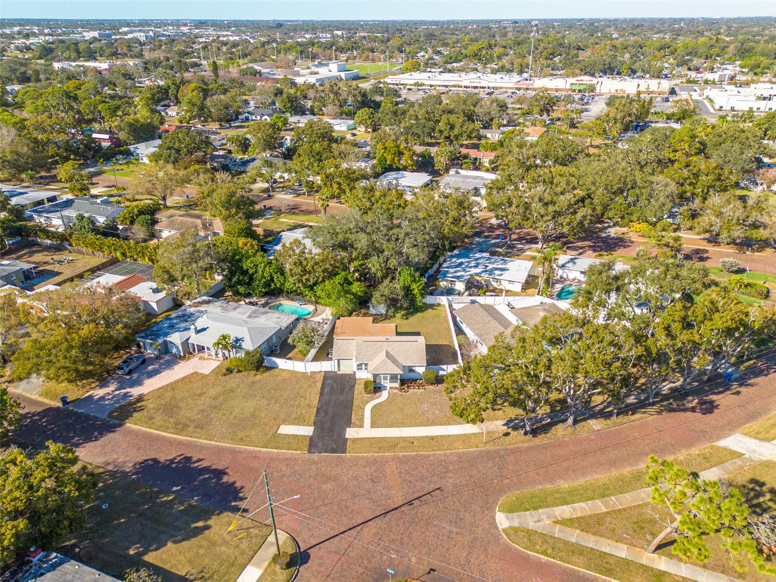 Image 40 of 40 For 6103 6th Avenue N