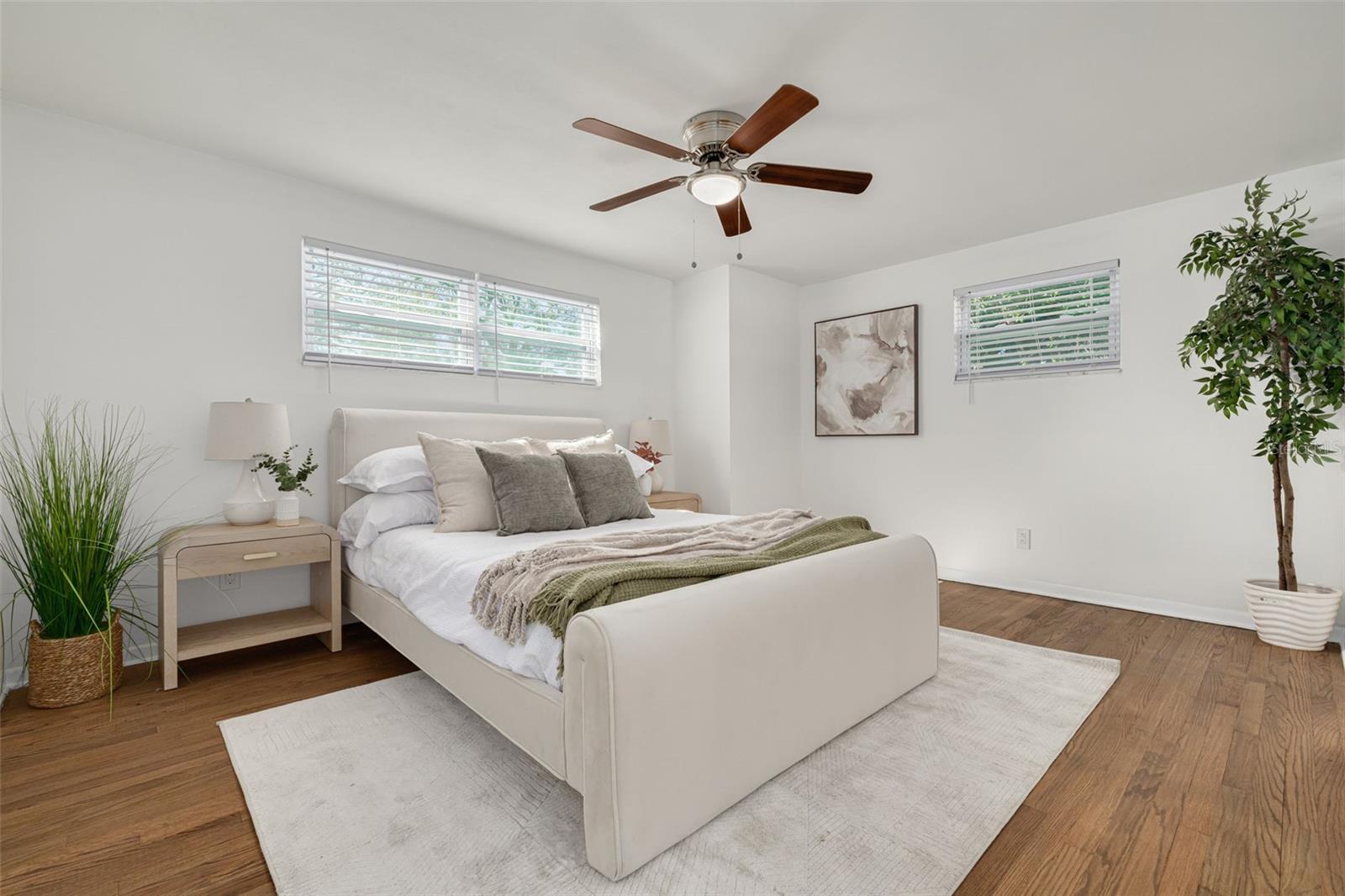 Image 5 of 40 For 6103 6th Avenue N