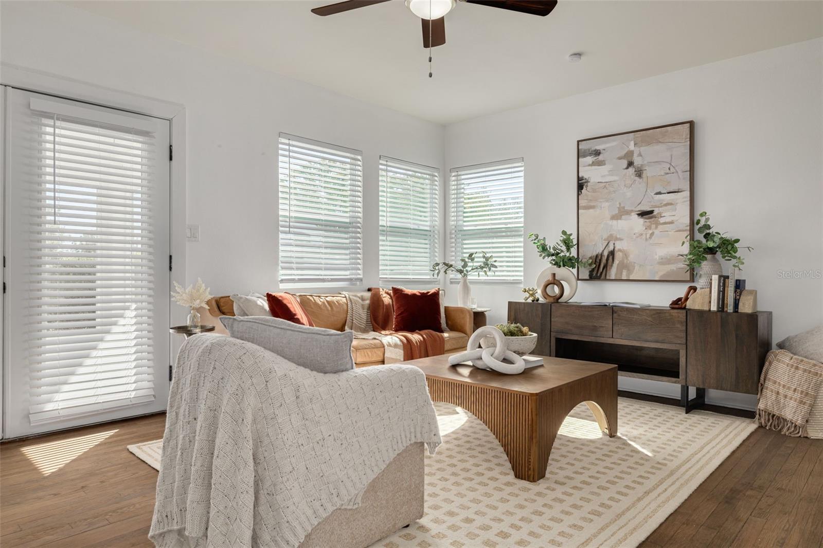 Image 7 of 40 For 6103 6th Avenue N