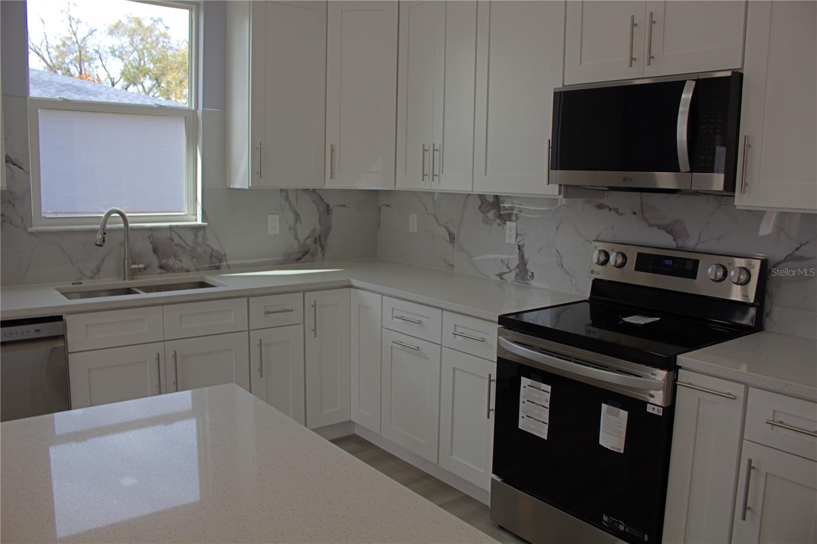 Image 11 of 26 For 7222 Waycross Avenue